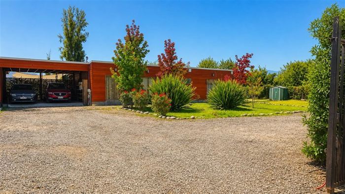 Parcela en Venta en Parcela con dos casas en Condominio Santa Isabel excelente conectividad